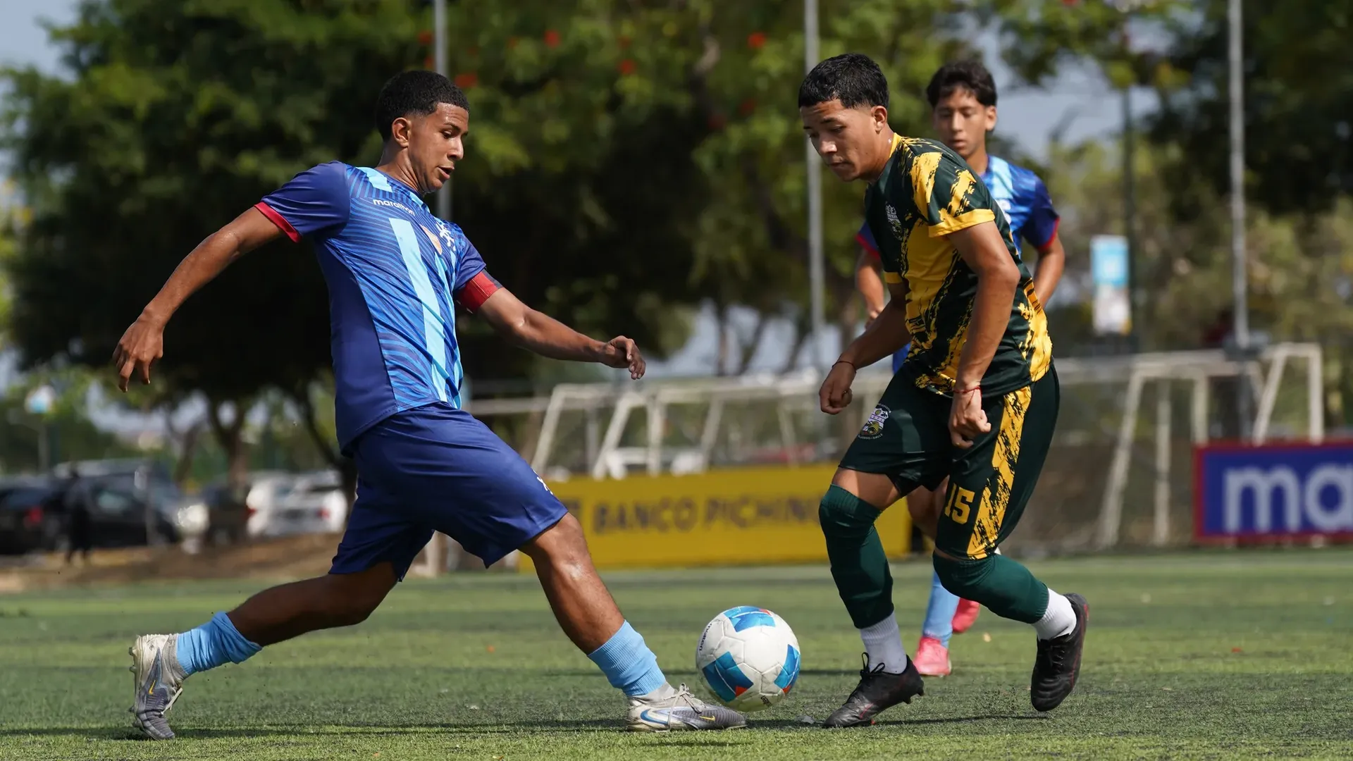 Triviño encabeza una jornada de cuatro goles para Miraflores