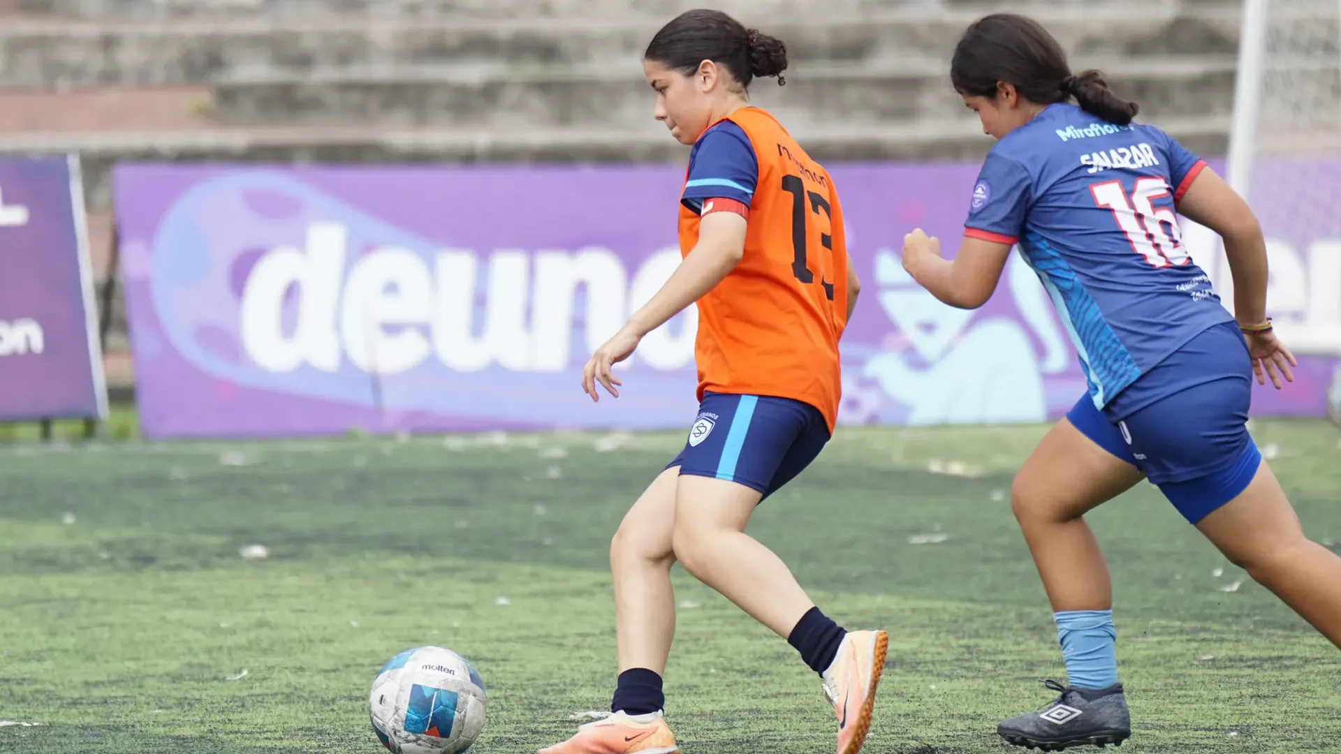 Miraflores vence 4-0 a Domingo Savio en la categoría U15 femenina