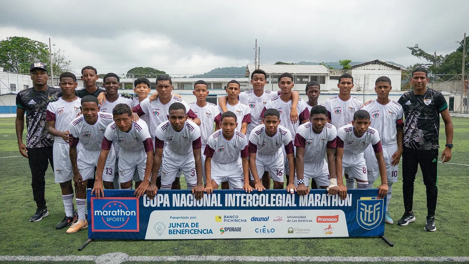 U.E.F DR FRANKLIN TELLO MERCADO vs U.E. GUARDIANES DE LOS SABERES BORBÓN. U17