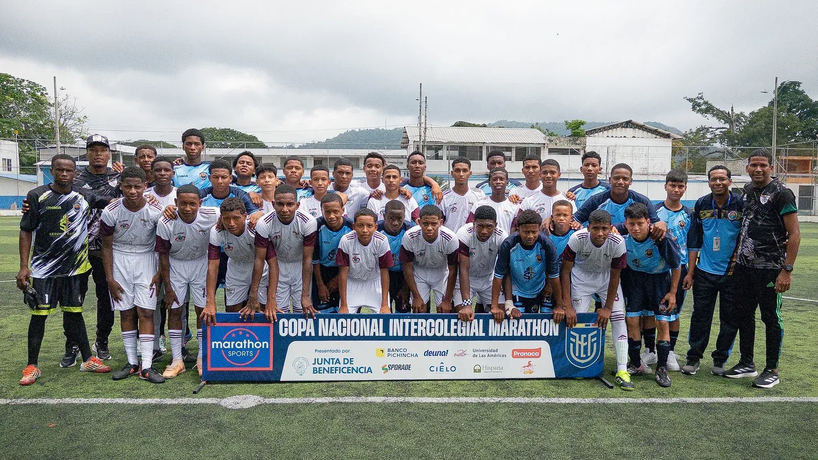 U.E.F DR FRANKLIN TELLO MERCADO vs U.E. GUARDIANES DE LOS SABERES BORBÓN. U17