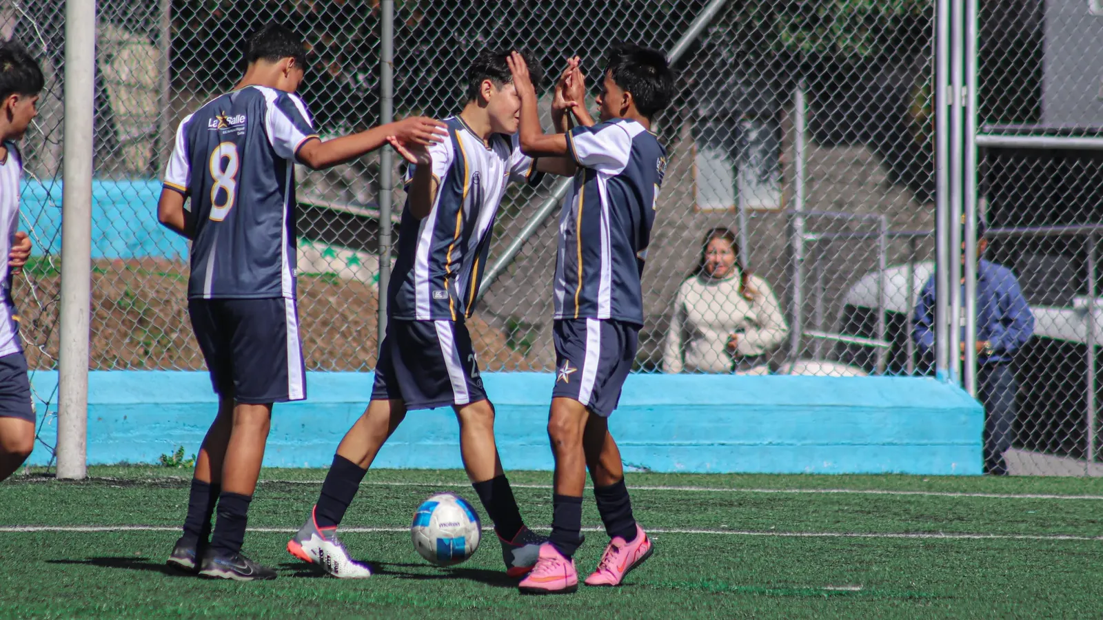 U.E. HERMANO MIGUEL LA SALLE VS. U.E. DR. RICARDO CORNEJO ROSALES. U15 M