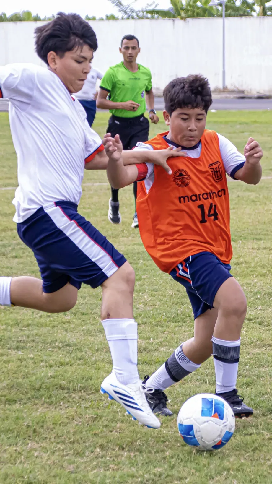 U.E. ROMEO MURILLO PAZMIÑO vs U.E. ZULIMA VACA RIVERA. U13