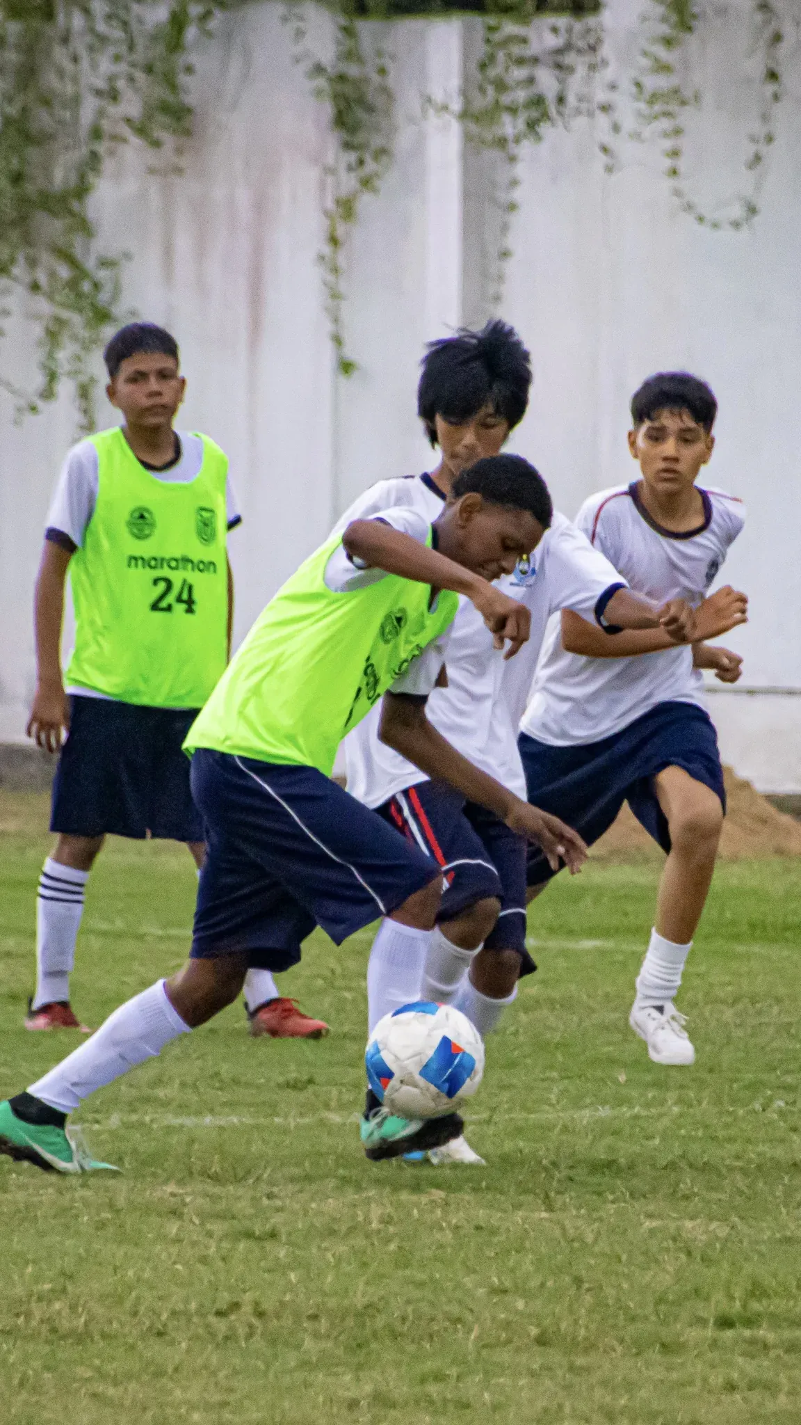 U.E. ROMEO MURILLO PAZMIÑO vs U.E. ISMAEL PÉREZ PAZMIÑO. U15