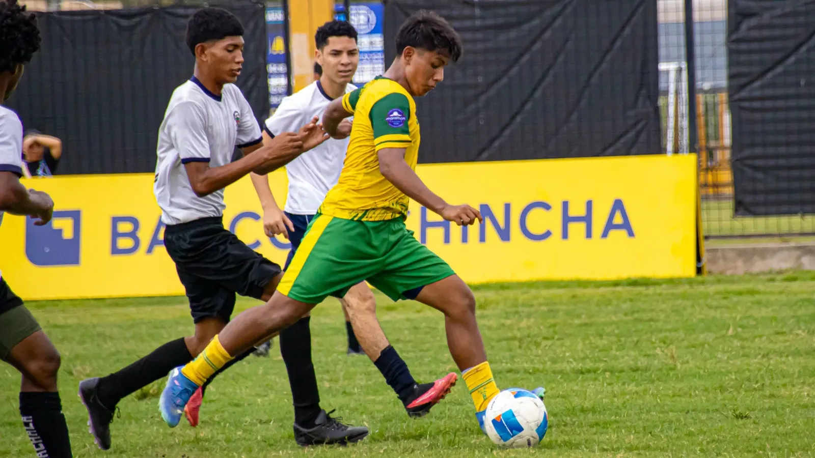 U.E. ATAHUALPA vs U.E. EL ORO. U17