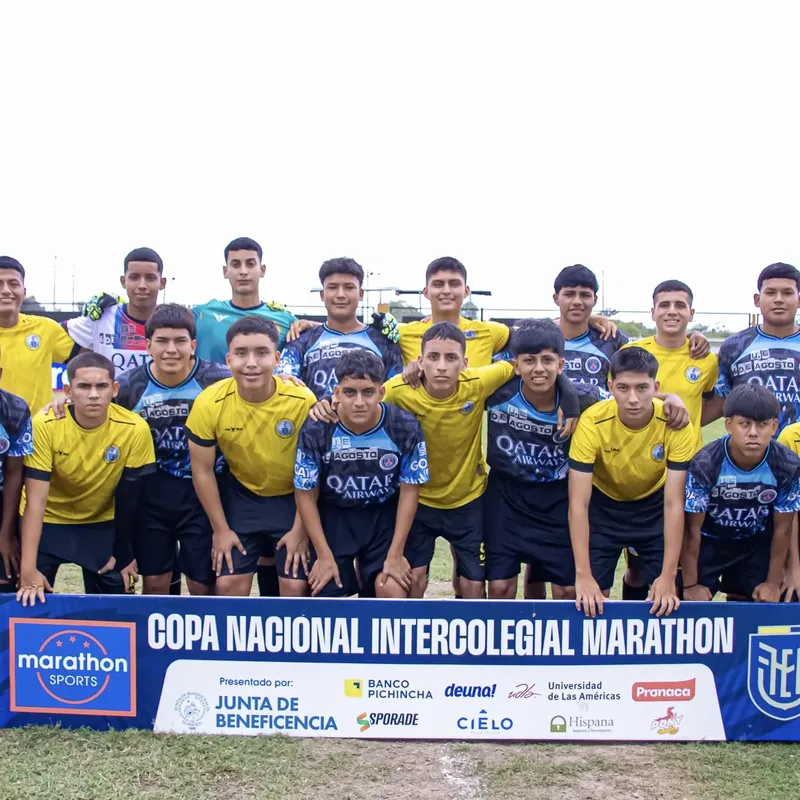 SEIS DE AGOSTO  vs U.E. COMIL 3. U17